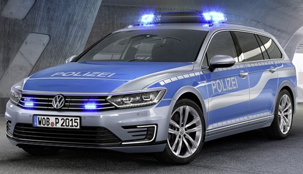 Volkswagen gibt mit der Studie als GTE ersten Ausblick auf den neuen Passat als Polizeifahrzeug